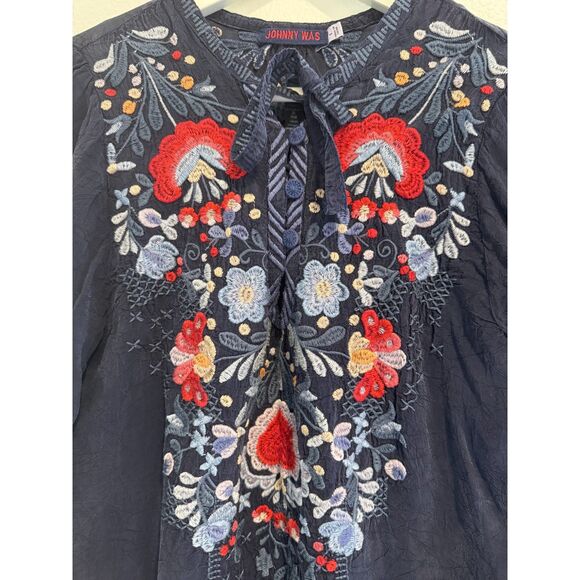 Johnny Was Bisma Navy Blue Floral Heart Embroidered Boho Blouse Size Small - Picture 5 of 6